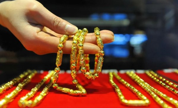 济宁股票配资开户 金价大涨金铺收入却不涨, 六福、周大福半年均关店180多家